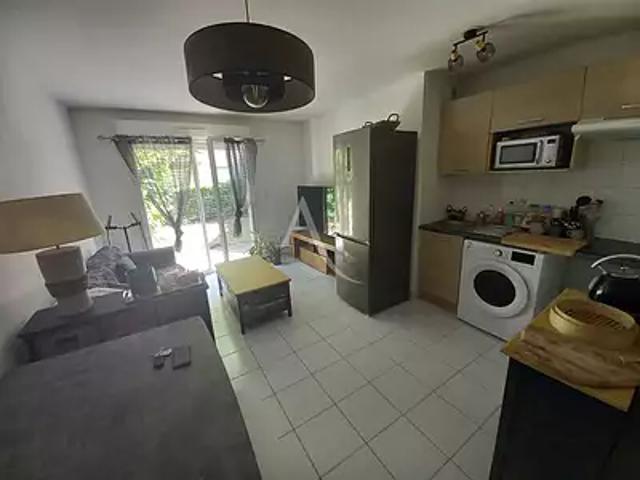 Dourdan 91410 Location appartement 2 pièces t2 au dernier étage parking