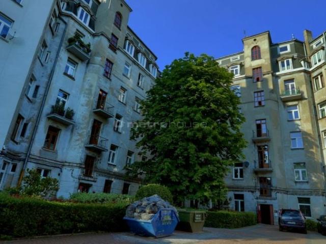 Dowborczyków 104,79 m², Łódź