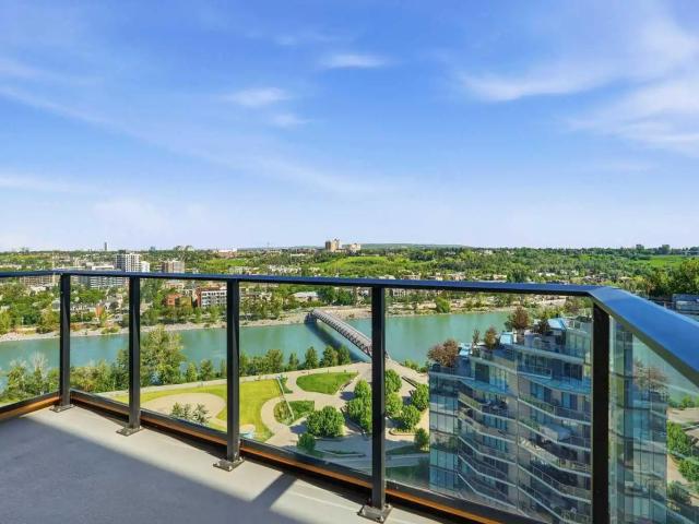 Downtown two bedrooms brand new furniture with river view
