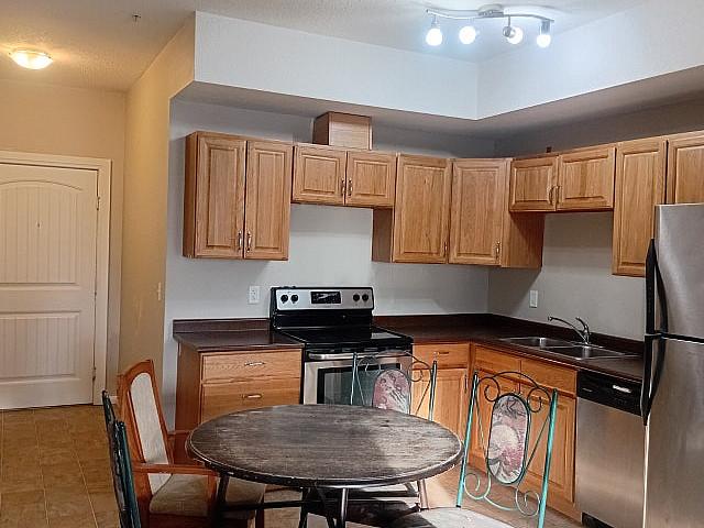 Downtown Brand New 2 Bedroom Available Now
