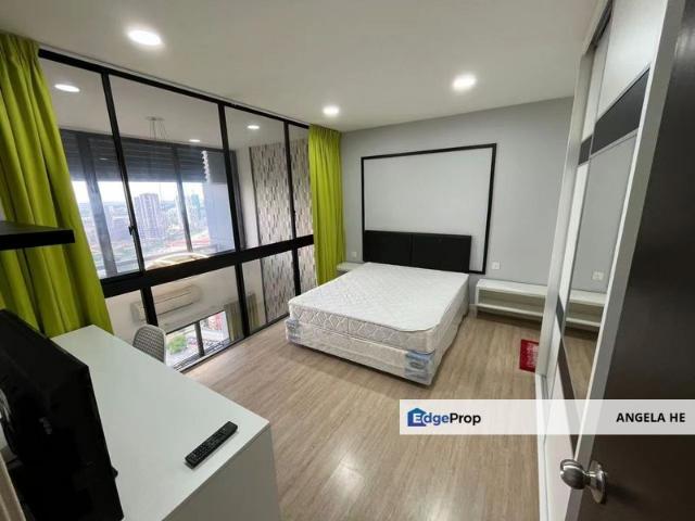 D'Latour Residences