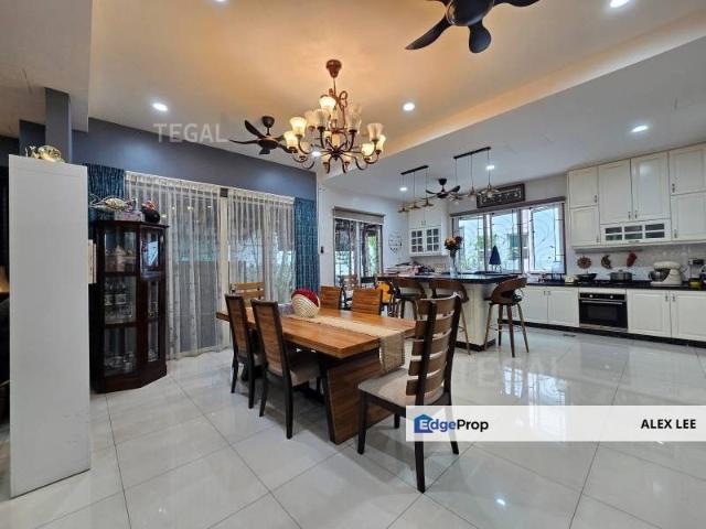 D'Laman Greenville
