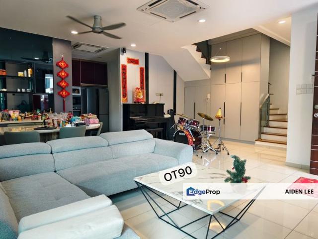 D'Laman Greenville