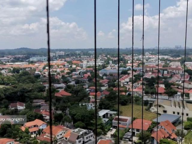 D'leedon D10, Condominium