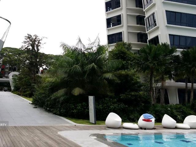D'leedon D10, Condominium