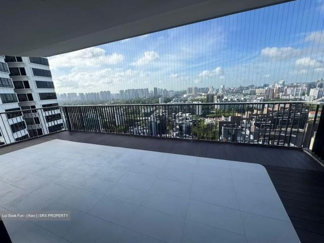 D'leedon D10, Condominium