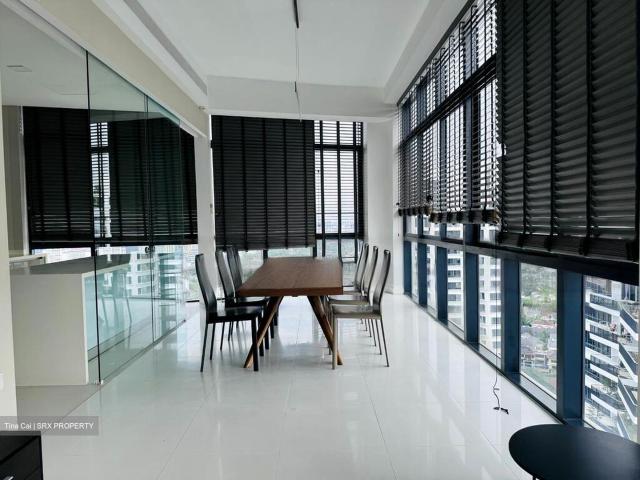 D'leedon D10, Condominium