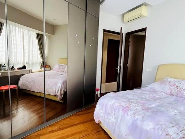 D'leedon D10, Condominium