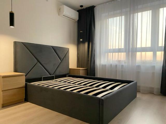 DLF Capital Greens Phase I And II 3 Bedroom 1525 Sq. Ft. Apartment in Moti Nagar Delhi Listing ID: #10166