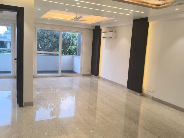 DLF City Phase IV 4 Bedroom 1800 Sq. Ft. Independent House in Dlf Phase iv Gurgaon Listing ID: #9892