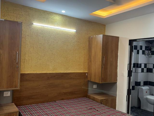 Dlf Cyber City 1 RK 400 Sq. Ft. Apartment in Sector 24 Gurgaon Listing ID: #9913