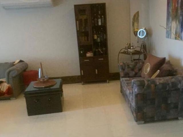 DLF Atria 3 Bedroom 1800 Sq. Ft. Apartment in Dlf Phase ii Gurgaon Listing ID: #10353