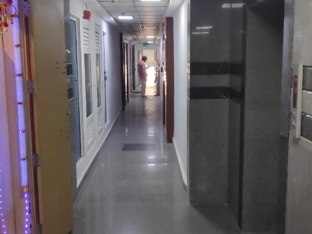 DLF Atria 4 Bedroom 300 Sq. Ft. Apartment in Dlf Phase ii Gurgaon Listing ID: #10053
