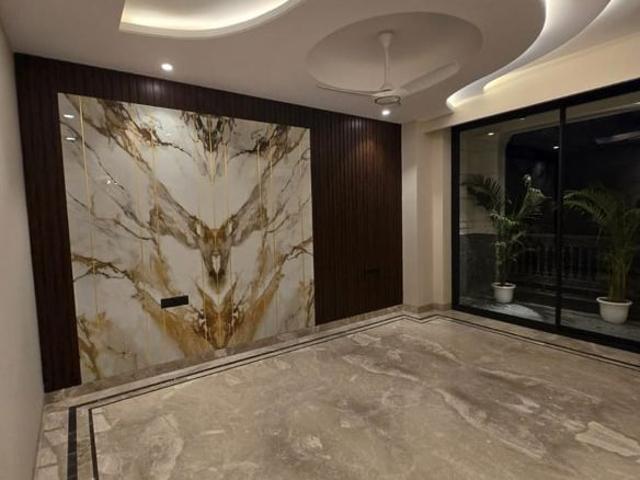 DLF Atria 4 Bedroom 4500 Sq. Ft. Builder Floor in Dlf Phase ii Gurgaon Listing ID: #9926