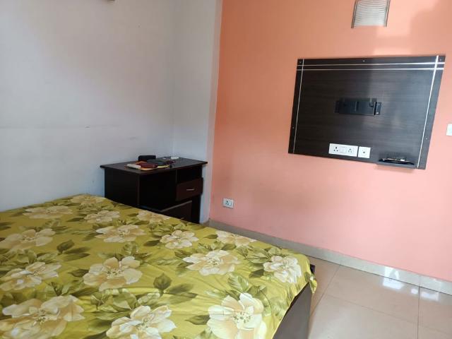 DLF Building 10 2 Bedroom 60 Sq. Yd. Apartment in Dlf Phase ii Gurgaon Listing ID: #9994