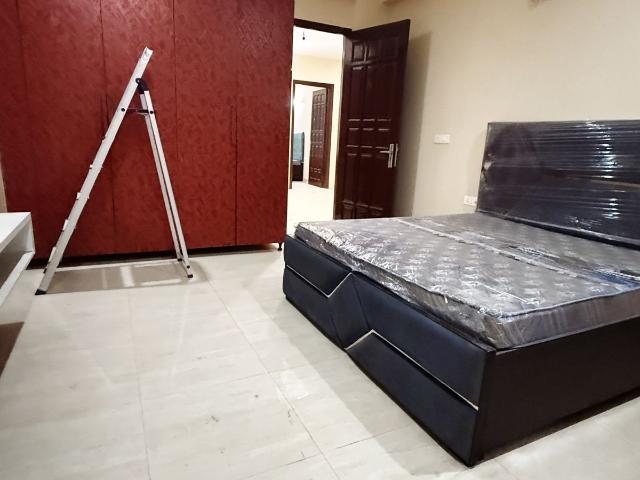 DLF Gardencity Enclave 3.5 Bedroom 1570 Sq. Ft. Builder Floor in Sector 93 Gurgaon Listing ID: #9897