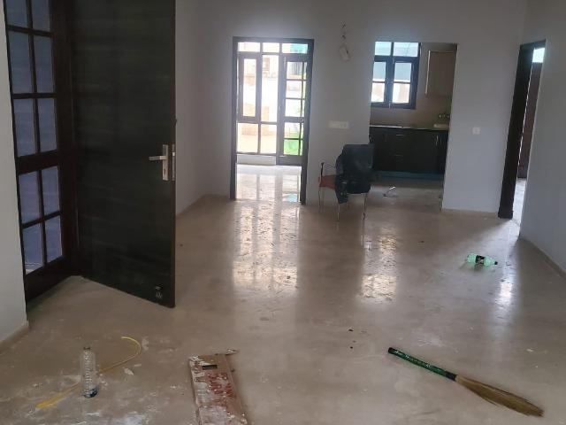 DLF Hyde Park 3 Bedroom 1880 Sq. Ft. Builder Floor in South Mullanpur Chandigarh Listing ID: #10314