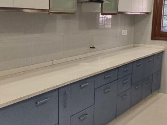 DLF Independent Floors 188 Sq. Yd. Independent House in Dlf City Phase 3 Gurgaon Listing ID: #10357
