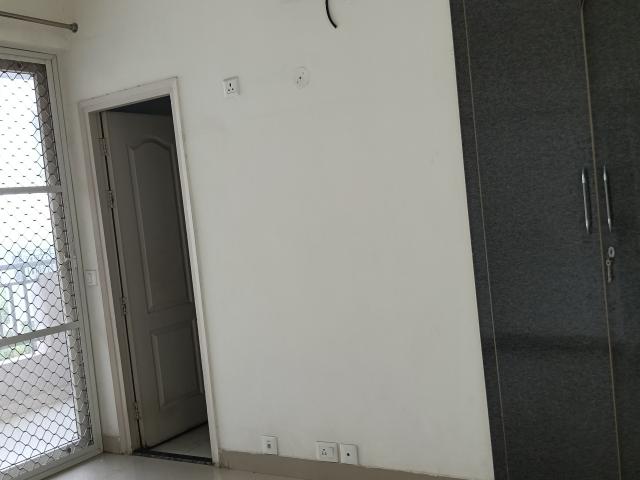 DLF New Town Heights I 3.5 Bedroom 1930 Sq. Ft. Builder Floor in Sector 90 Gurgaon Listing ID: #9905