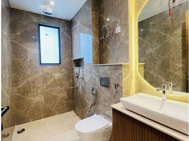 DLF Silver Oaks 4 Bedroom 4500 Sq. Ft. Builder Floor in Sector 26 Gurgaon Listing ID: #9926
