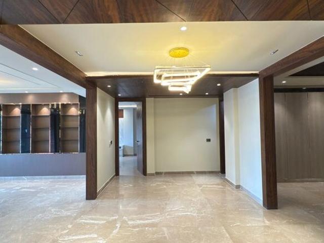 Dlf Phase 1 4 Bedroom 3600 Sq. Ft. Builder Floor in Dlf Phase I Gurgaon Listing ID: #10011