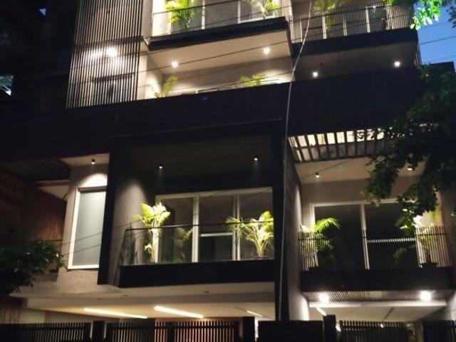 Dlf Phase I, Sector 26a 4 Bedroom 2500 Sq. Ft. Builder Floor in Dlf Phase I Gurgaon Listing ID: #10201