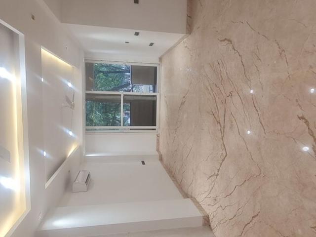 Dlf Phase I, Sector 26a 4 Bedroom 2700 Sq. Ft. Builder Floor in Dlf Phase I Gurgaon Listing ID: #10201