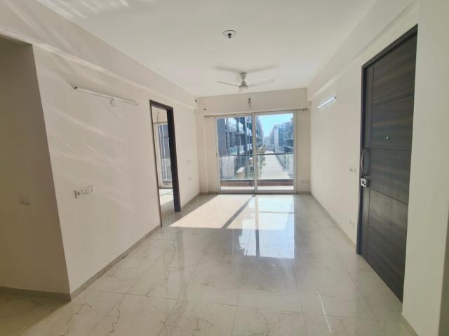 DLF Regal Gardens 3 Bedroom 1778 Sq. Ft. Apartment in Sector 90 Gurgaon Listing ID: #10416