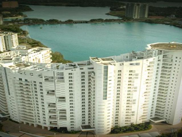 DLF Riverside,Vyttila 3.5 BHK Apartment For Sale Kochi