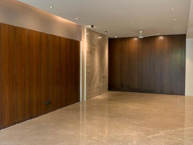 DLF The Crest 4 Bedroom 3600 Sq. Ft. Apartment in Sector 54 Gurgaon Listing ID: #9428
