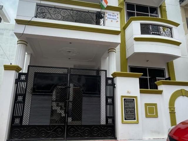 DLF Vibhuti Khand 3 Bedroom 1450 Sq. Ft. Builder Floor in Gomti Nagar Lucknow Listing ID: #10074