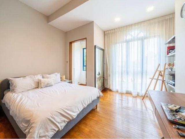 D'Manor Cluster House For Sale, $3,199,999, 6 Bed 5 Bath 3,305 sqft $968.00 psf