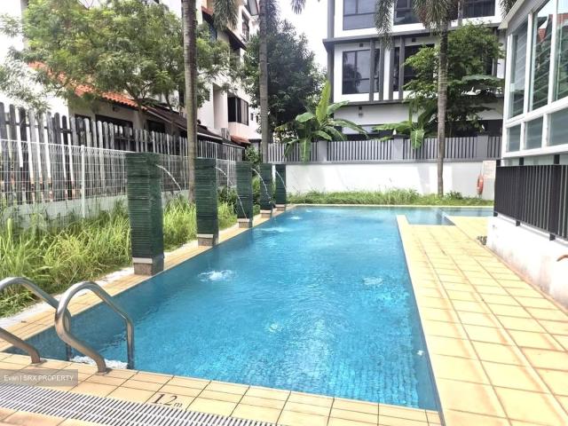 D'marine D15, Apartment