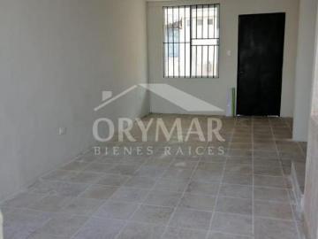 Casa en Venta Ampliación Unidad Nacional INFO 8332879480