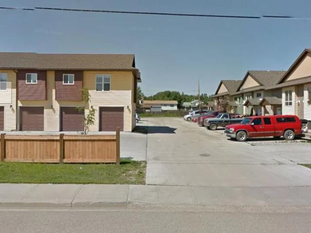 #DN 10209 17 Ave DN, Dawson Creek