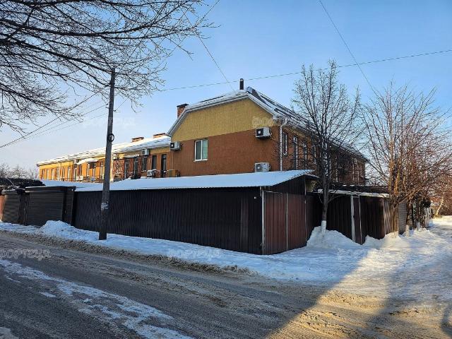 Днепр, Араратська 13, продажа трёхэтажного дома 140 кв. м 1 соток, район Калинова