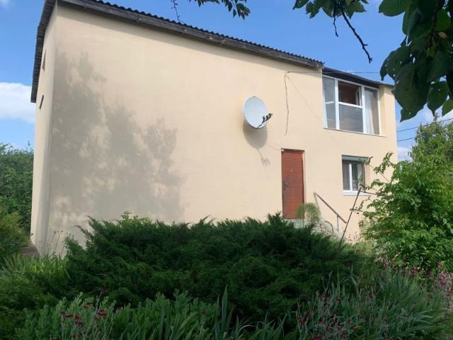 Днепр, Березанівська, продажа четырёхкомнатного дома 200 кв. м 6 соток, район Амур Нижньодніпровський