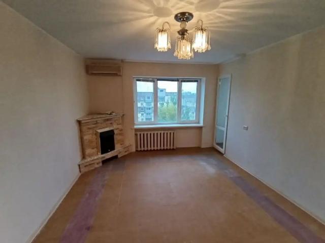 Днепр, Героев Гражданской Войны, 9, продажа двухкомнатной квартиры, район АНД р н