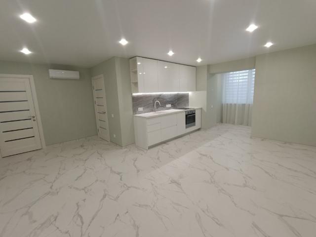 Днепр, Михаила Грушевського, 85, продажа двухкомнатной квартиры, район Шевченковский