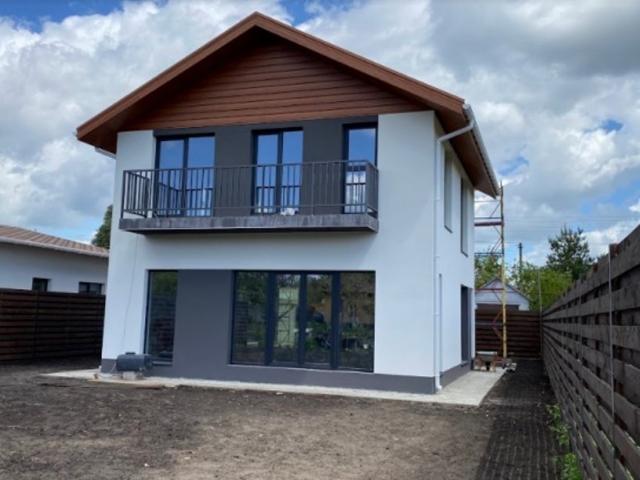 Днепр,, продажа трёхкомнатного дома 130 кв. м 5 соток, район