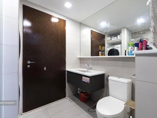 D'nest D18, Condominium