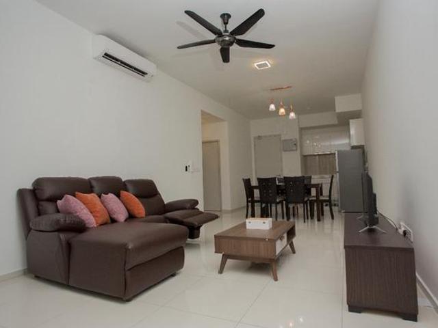 DSara Central High Floor Fully Furnished For Sale With Extra Parking