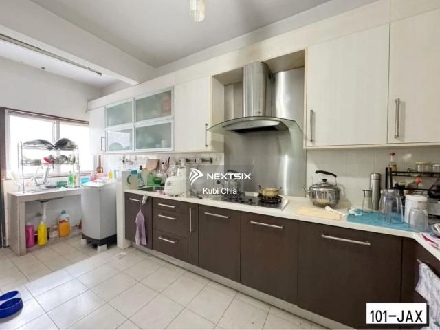 D'Summit Residence Kempas For Sale