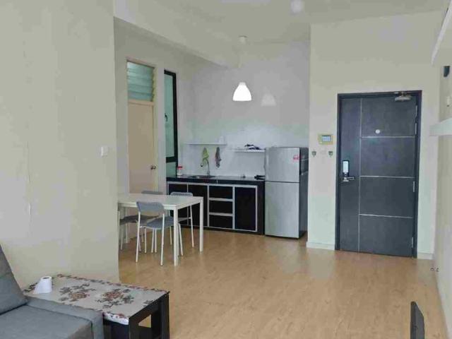 D'Summit Residence @ Kempas Utama