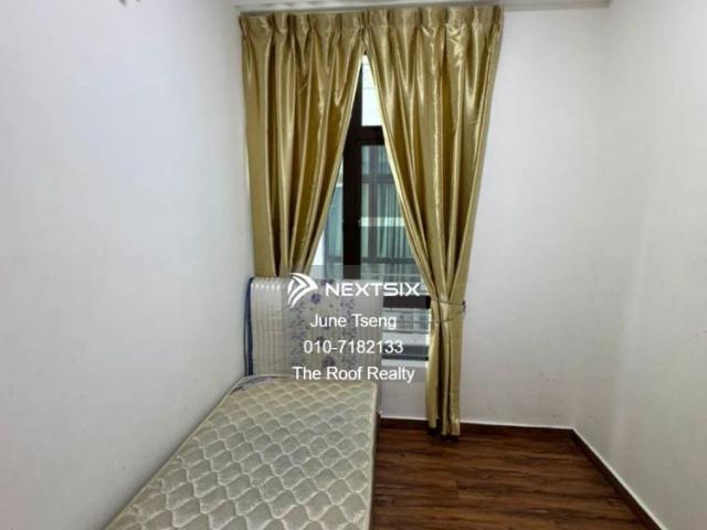D'Summit Residences