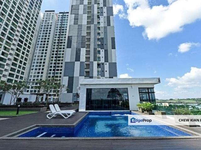 D'Summit Residences