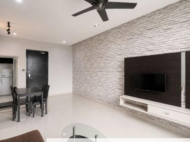 D'Summit Residences