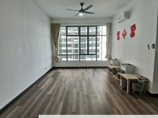 D'Summit Residences