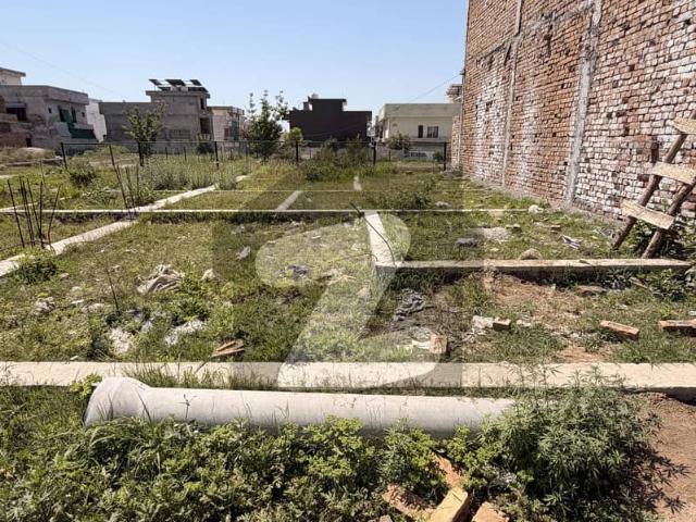 DPC Wala 5 Marla Plot for Sale