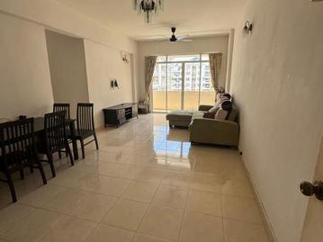 DPiazza 1300sqft Fully Furnished Near Sunshine Square